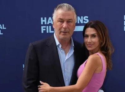 alec baldwin recalls awkward moment seeing wife s ex on stage alec baldwin recalls awkward moment seeing wife s ex on stage