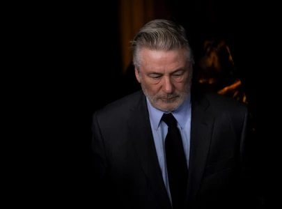 judge sets stage for alec baldwin s involuntary manslaughter trial