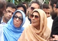 screengrab of pti founder imran khan s sisters aleema khan and naureen khan during a media talk outside adiala jail on monday