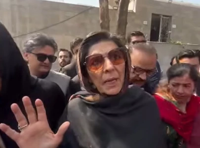 aleema criticises pti leadership over silence on imran s health