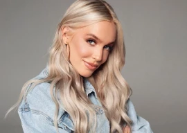 alex cooper s 30th birthday bash in montauk celebs 125m siriusxm deal and olympic debut party