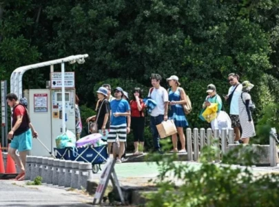 hawaii updates tsunami alert after russia s kuril islands earthquake