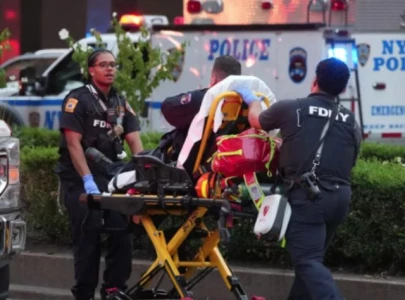 deadly manhattan office shooting leaves four dead one victim linked to nfl deadly manhattan office shooting leaves four dead one victim linked to nfl