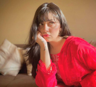 alizeh shah responds to yasir nawaz s claims of being a difficult co star alizeh shah responds to yasir nawaz s claims of being a difficult co star