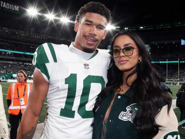 Allen Lazard and Camila Escribens reportedly split after welcoming daughter