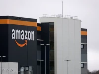 the logo of amazon is seen at the company s logistics center in bretigny sur orge near paris france november 28 2025 reuters