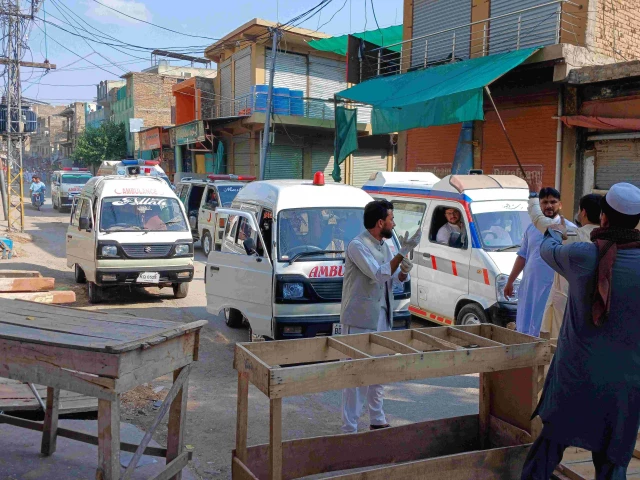 Initial probe reveals terrorists planned prolonged siege in Kohat Police Lines attack