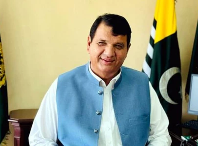 muqam distributes flood aid in swat buner muqam distributes flood aid in swat buner