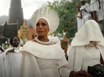 angela bassett becomes marvel s first actor to be nominated for oscar angela bassett becomes marvel s first actor to be nominated for oscar