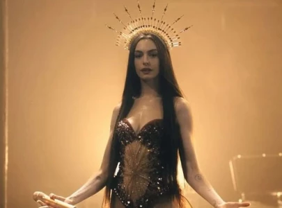 is mother mary worth watching anne hathaway plays a pop star in david lowery s strange drama