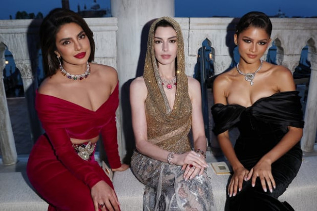 a night of diamonds and elaborate gowns priyanka chopra rubs shoulders with zendaya anne hathaway a night of diamonds and elaborate gowns priyanka chopra rubs shoulders with zendaya anne hathaway