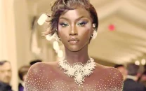 supermodel anok yai reveals congenital defect