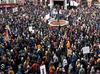 thousands protest far right in germany