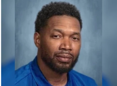high school football coach antwone washington accused of sexually abusing underage student