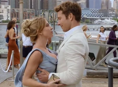 glen powell and sydney sweeney leaned into romance rumours