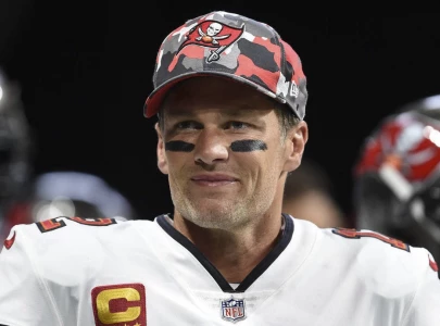 brady announces retiring for good