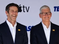 apple s ceo tim cook and senior vice president hardware engineering john ternus attend the premiere of season four of the apple tv series ted lasso at the academy museum in los angeles california us july 27 2026 reuters