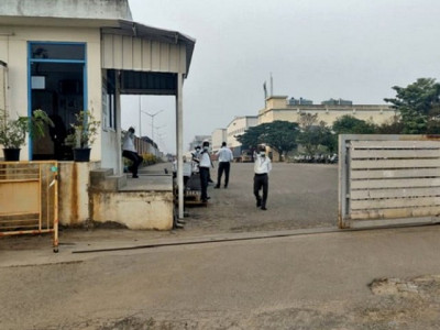 apple puts india iphone plant on probation after mass food poisoning apple puts india iphone plant on probation after mass food poisoning