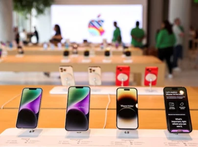 apple withholds data in india antitrust case watchdog sets final hearing