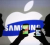 apple overtakes samsung to become the world s top smartphone brand apple overtakes samsung to become the world s top smartphone brand