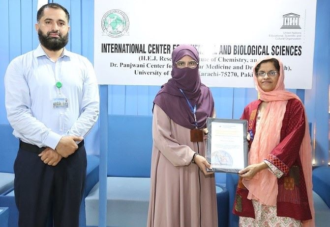 in a ceremony prof dr farzana shaheen presented an appreciation certificate to aqsa arif accompanied by her research supervisor dr mujeeb ur rehman photo iccbs