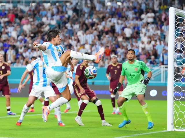 argentina s giuliano simeone attempts a shot on target during the international friendly against venezuela at hard rock stadium in miami gardens florida photo afp argentina s giuliano simeone attempts a shot on target during the international friendly against venezuela at hard rock stadium in miami gardens florida photo afp