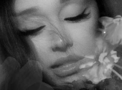 ariana grande announces new single from upcoming album petal
