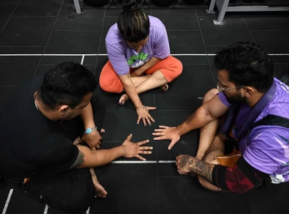 arm wrestling grips india with glitzy dreams arm wrestling grips india with glitzy dreams