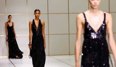 models present creations from giorgio armani spring summer 2027 womenswear collection during milan fashion week in milan italy september 27 2026 photo reuters models present creations from giorgio armani spring summer 2027 womenswear collection during milan fashion week in milan italy september 27 2026 photo reuters