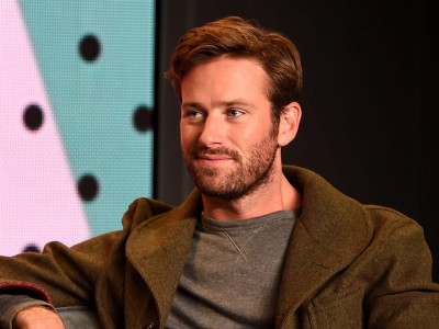 armie hammer to star in uwe boll s the dark knight post scandal