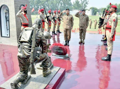 army chief reaffirms resolve to stamp out terror