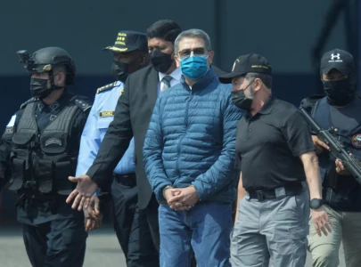 honduras ex president hernandez sentenced to 45 years in us prison for drug conviction