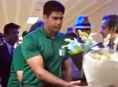 golden boy arshad nadeem returns to hero s welcome