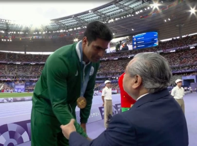 arshad nadeem receives gold medal for making history at paris olympics arshad nadeem receives gold medal for making history at paris olympics