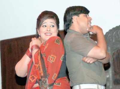 drama festival extra wins with high level production and good laughs