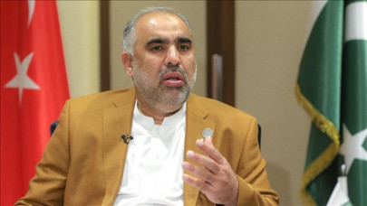 pti s asad qaiser accuses maryam nawaz khawaja asif of sabotaging talks pti s asad qaiser accuses maryam nawaz khawaja asif of sabotaging talks