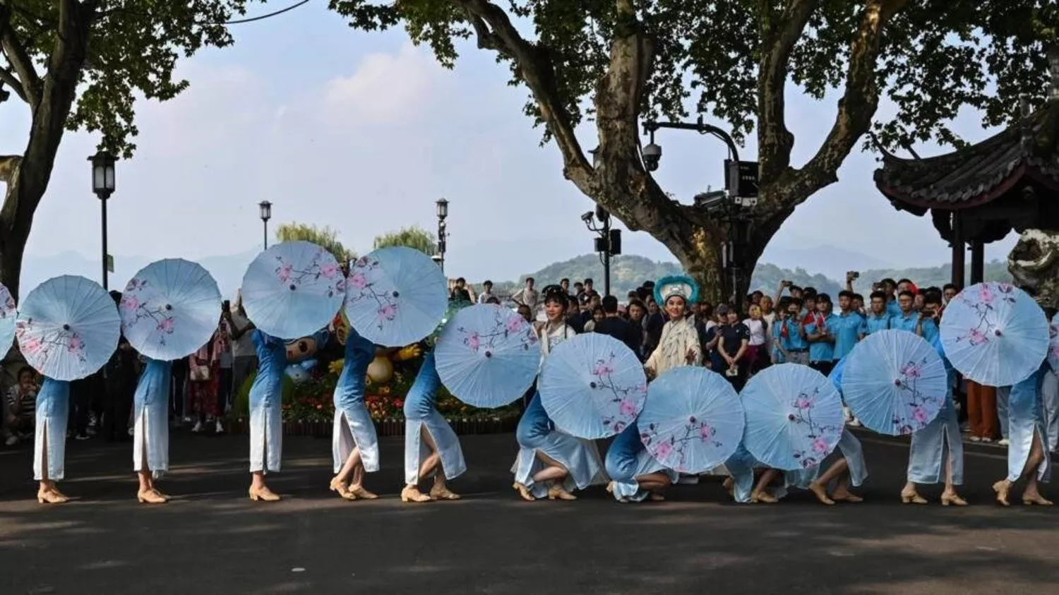 asian games torch relay launch witnessed by thousands asian games torch relay launch witnessed by thousands