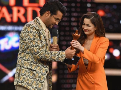 asim azhar unarchives old instagram posts featuring hania aamir