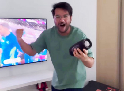 we rise above artists over the moon as pakistan make it to world cup final