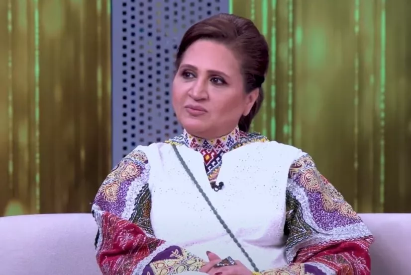 please kick my child asma abbas recounts wildest fan requests encounters please kick my child asma abbas recounts wildest fan requests encounters