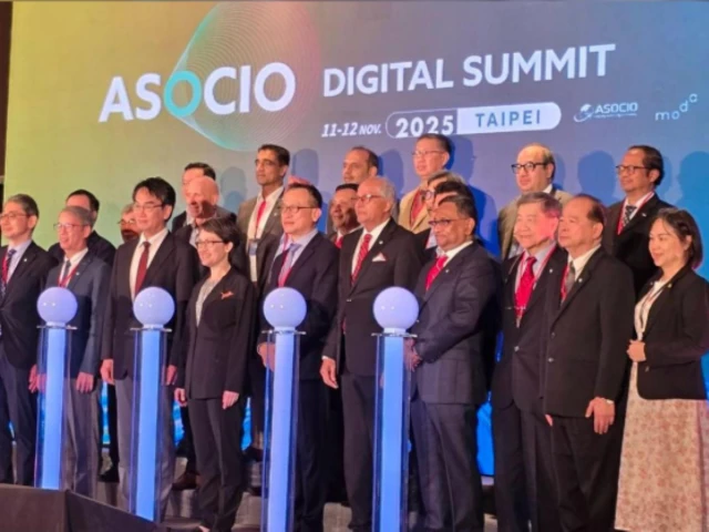 day 2 of the asocio digital summit 2025 source pashaorg on x day 2 of the asocio digital summit 2025 source pashaorg on x