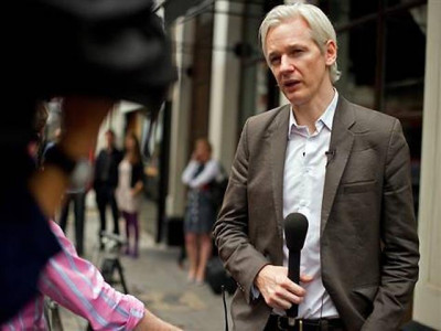 wikileaks to continue releasing afghan war files assange