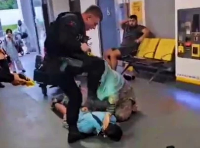 protest erupts after uk cops filmed assaulting pakistanis at manchester airport protest erupts after uk cops filmed assaulting pakistanis at manchester airport