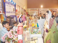 first lady mna aseefa bhutto zardari interacts with students at the annual flower show arts science and cultural exhibition 2026 in shaheed benazirabad district on saturday photo inp