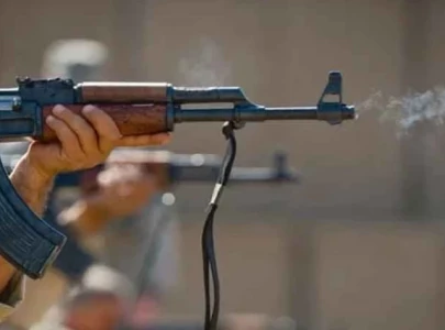 four injured in clash between groups four injured in clash between groups