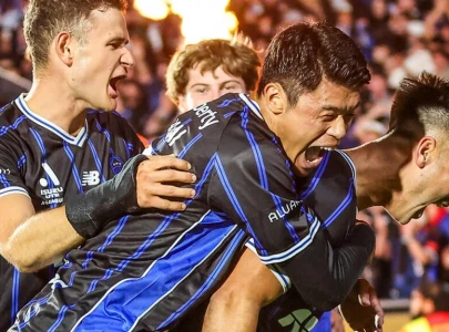 auckland fc win a league title