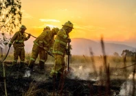 cfa firefighters conduct black out operations at dusk as they mop up remaining hot spots following bushfire activity near alexandra victoria australia as extreme fire danger conditions persist across the state january 10 2026 photo reuters