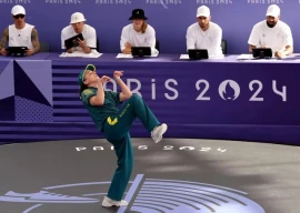 australian breakdancer rachael gunn goes viral after unique performance at paris olympics