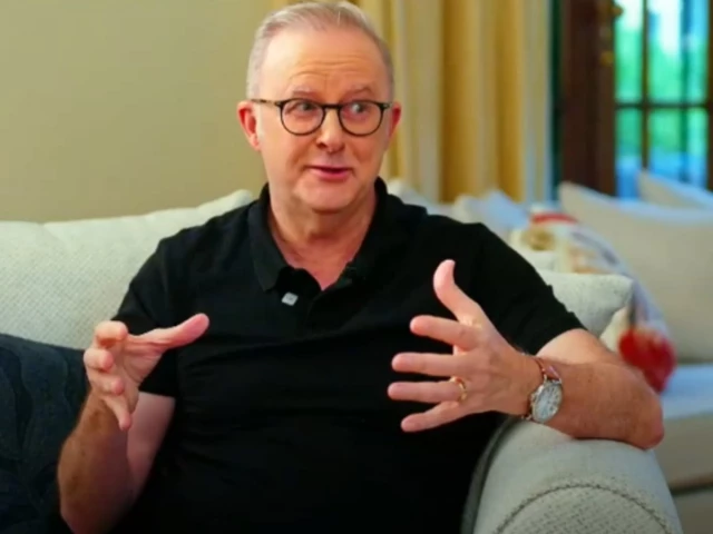 the gesture anthony albanese on the bush deep podcast with host nikki osborne photo screengrab the gesture anthony albanese on the bush deep podcast with host nikki osborne photo screengrab