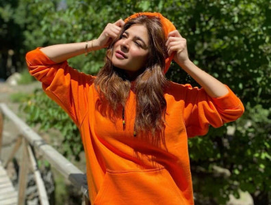 wouldn t have broken five bones had i been wearing a seat belt ayesha omar